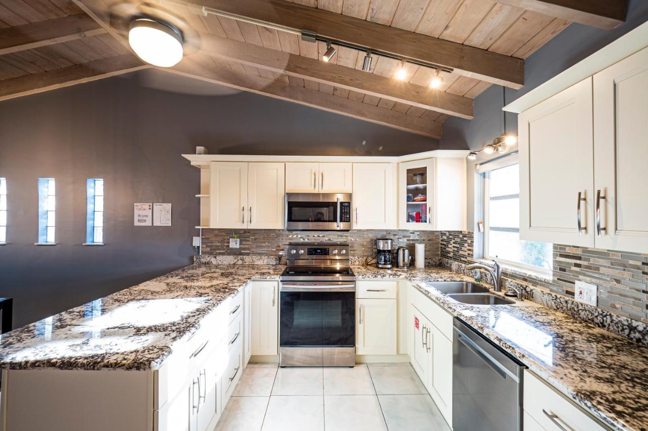 Вилла Newly Renovated 3Br2Ba Duplex With Private Dock Key Colony Beach Экстерьер фото