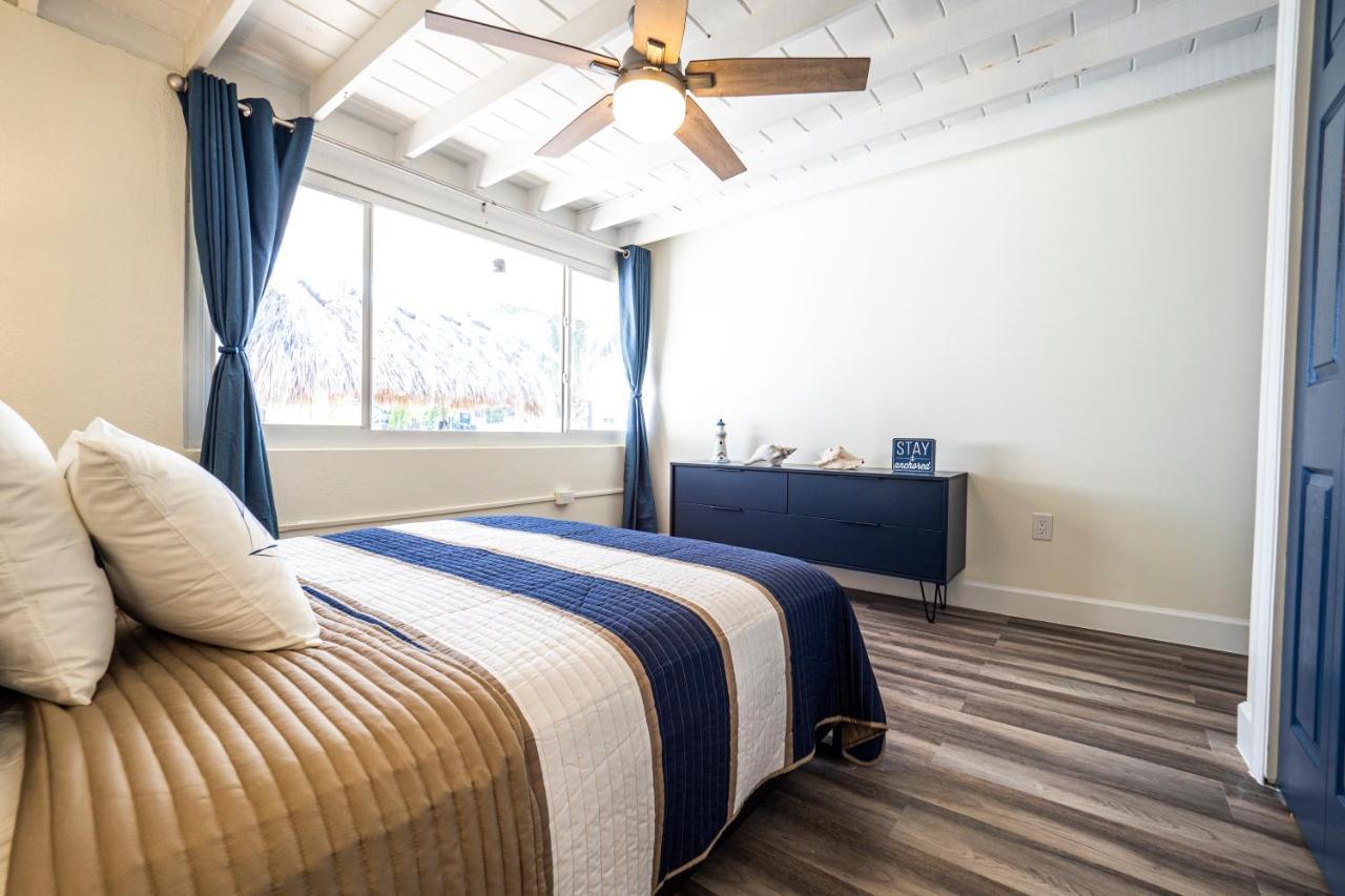 Вилла Newly Renovated 3Br2Ba Duplex With Private Dock Key Colony Beach Экстерьер фото