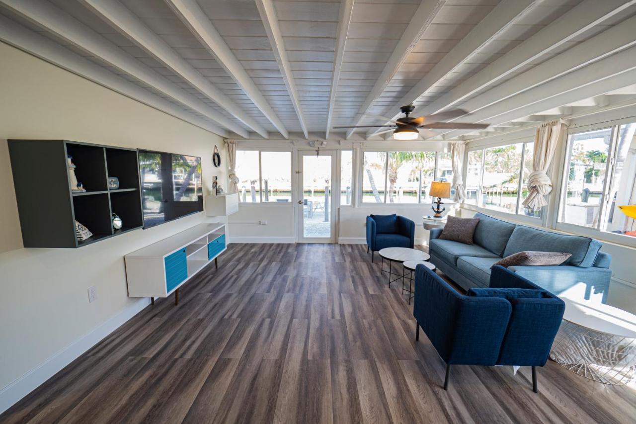 Вилла Newly Renovated 3Br2Ba Duplex With Private Dock Key Colony Beach Экстерьер фото